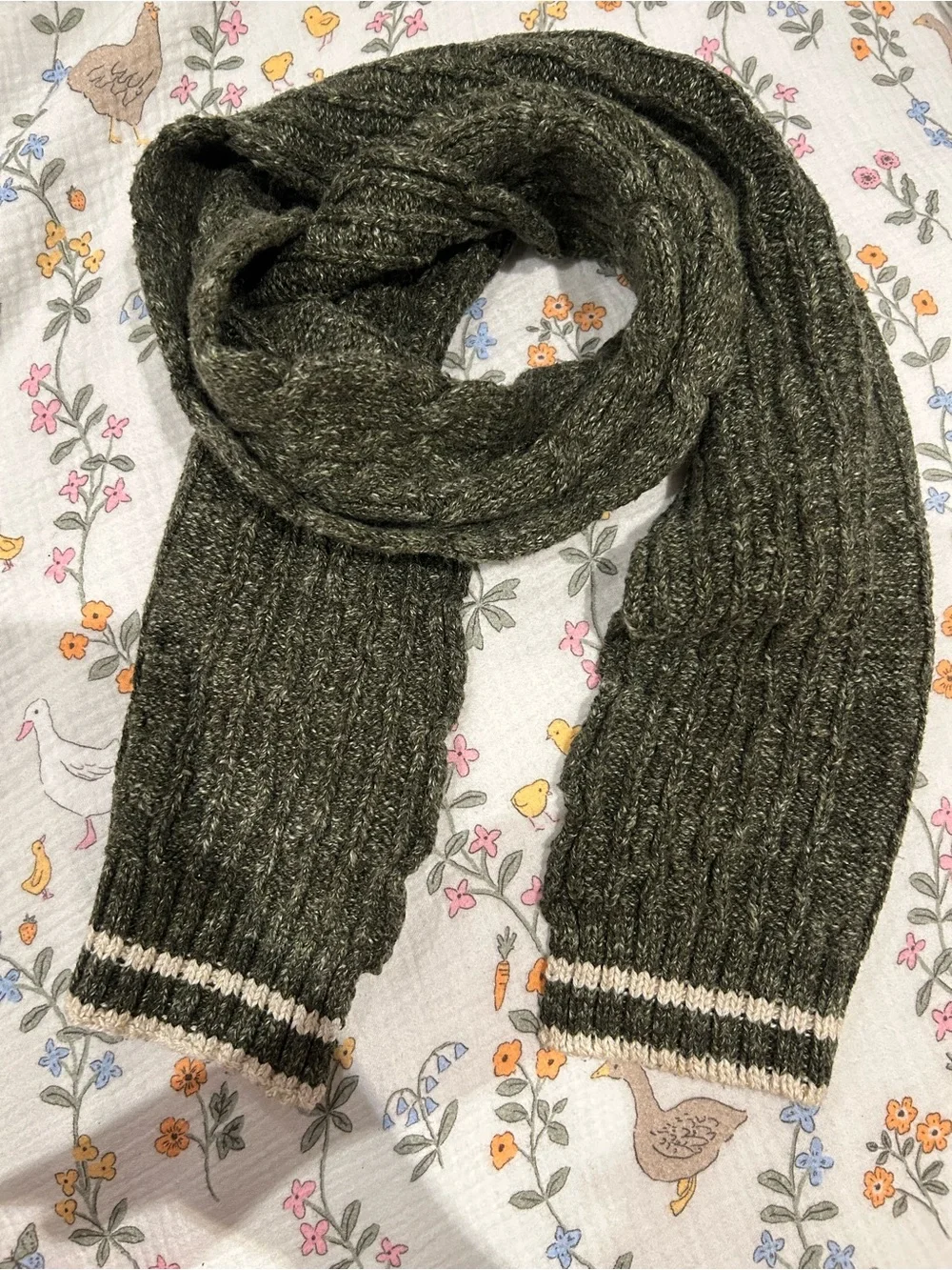 GAP Boys Dark Green Ribbed Knit Scarf 100% Cotton One Size